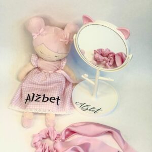 Girl box II